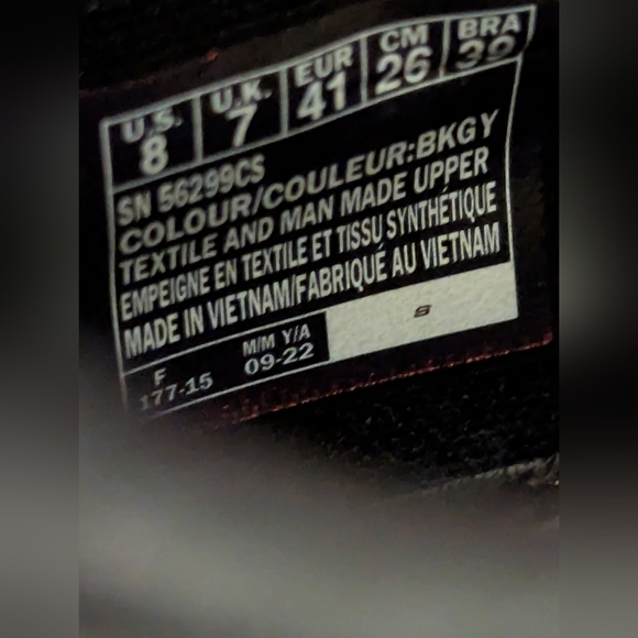 Skechers Black & Gray Men's Slip On Sneakers Size 8 - Picture 10 of 13